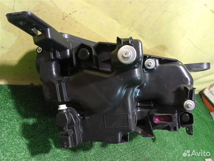 Фара левая LED Geely Coolray SX11 2018