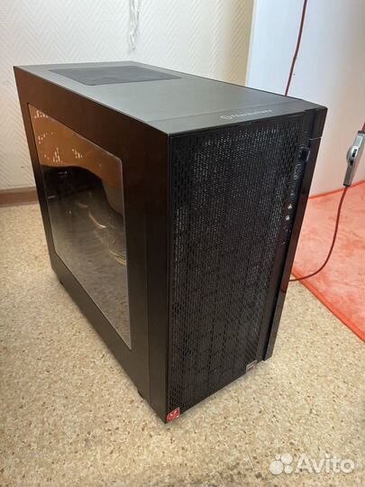 Монитор, компьютер, клавиатура, мышь, колонки