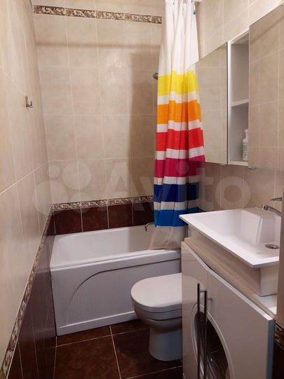 2-к. квартира, 77,4 м², 1/3 эт.