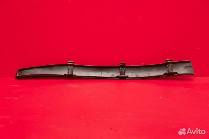 Обшивка арки крыла задняя правая Mercedes S500