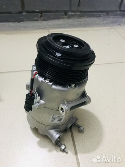 Компрессор кондиционера Ford Transit 14- 2014 2015