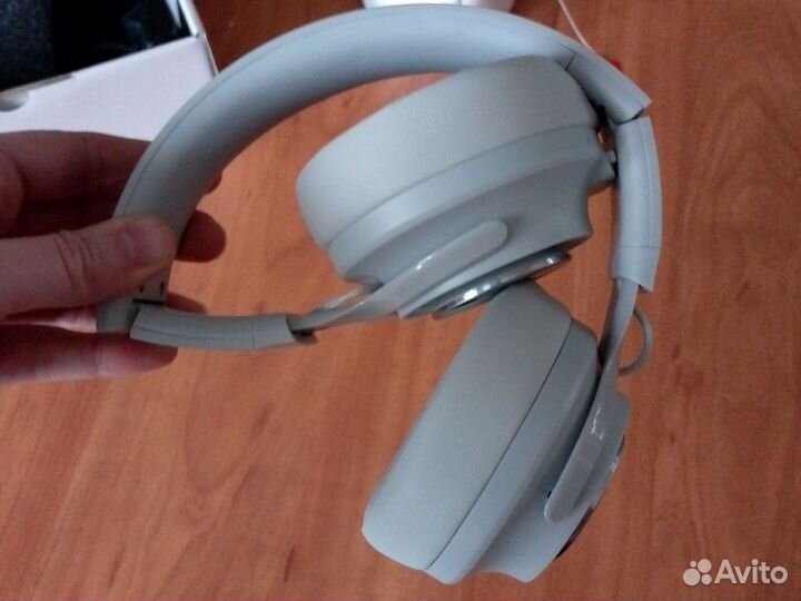 Беспроводные наушники tfn bloom