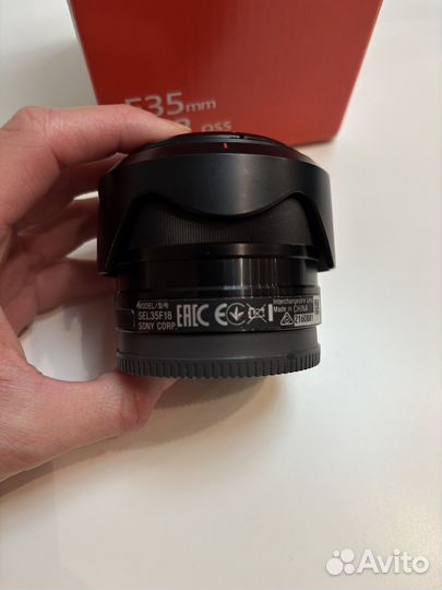 Объектив Sony E35 mm f1.8 oss