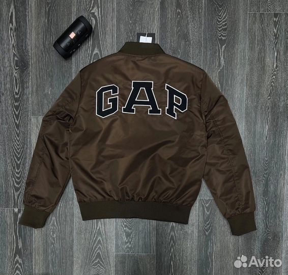 Куртка бомбер GAP