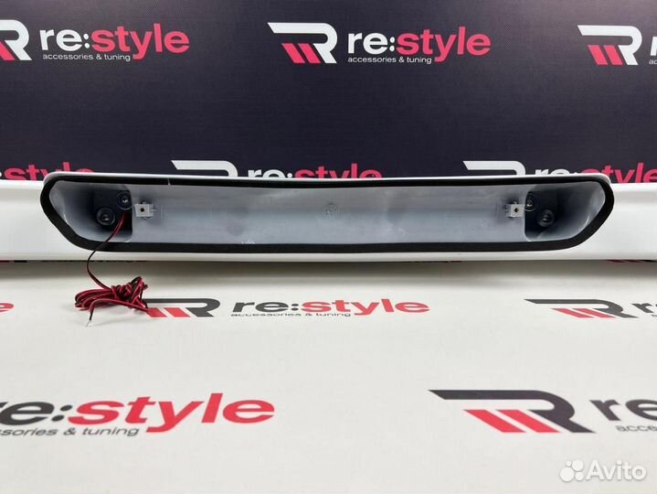 Спойлер Toyota Land Cruiser 100 K885