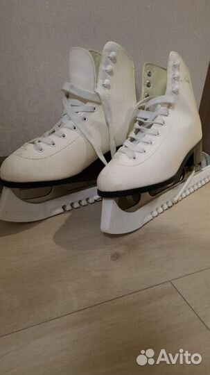 Коньки фигурные
