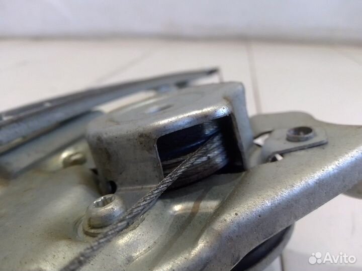 Стеклоподъемник электрический задний правый