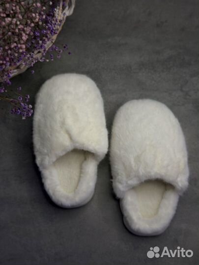 Мягкие пушистые домашние тапочки