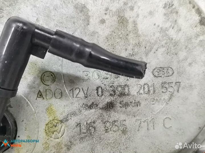 Моторчик заднего стеклоочистителя (дворника)