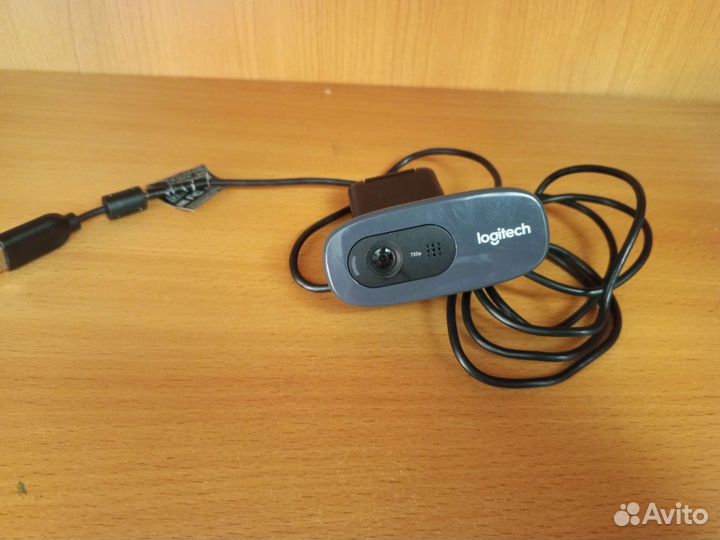 Веб камера Logitech c270