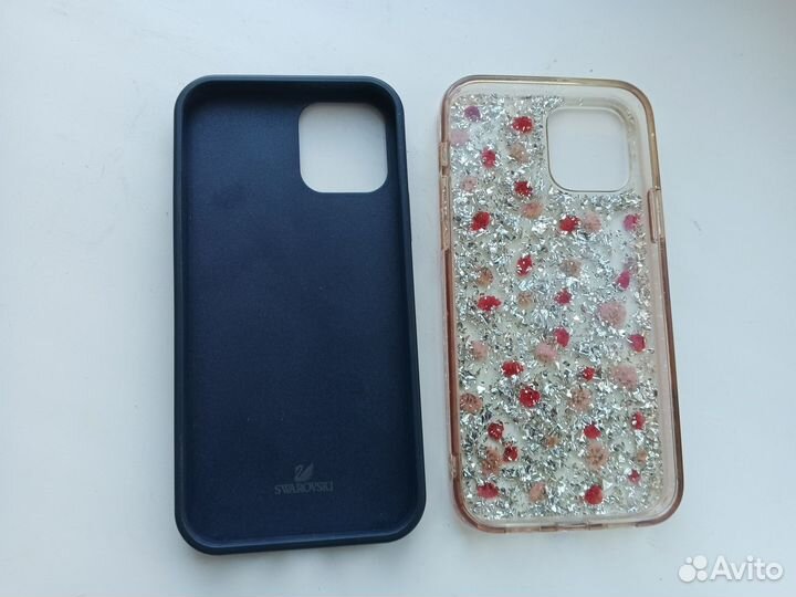 Чехлы на iPhone 12