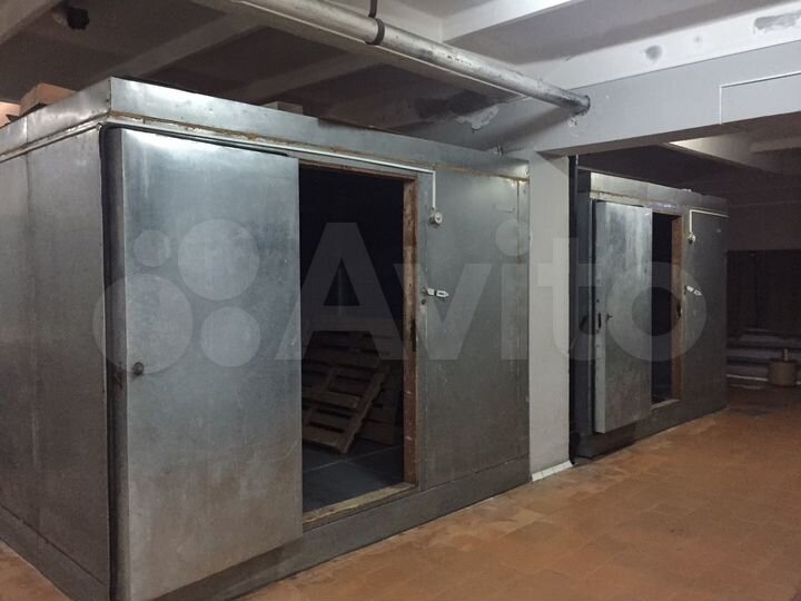 Производство, 1300 м²