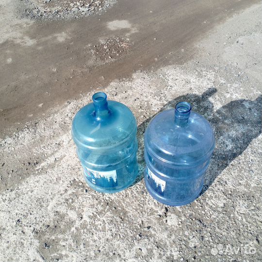 Бутыли для воды по 19 литров