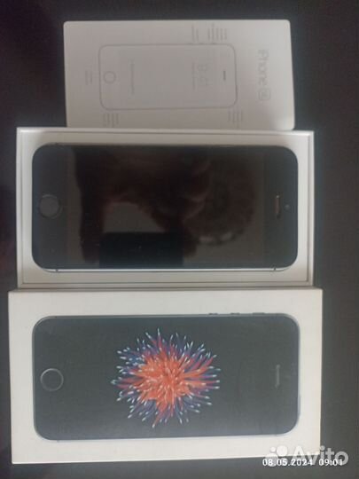 iPhone SE, 16 ГБ