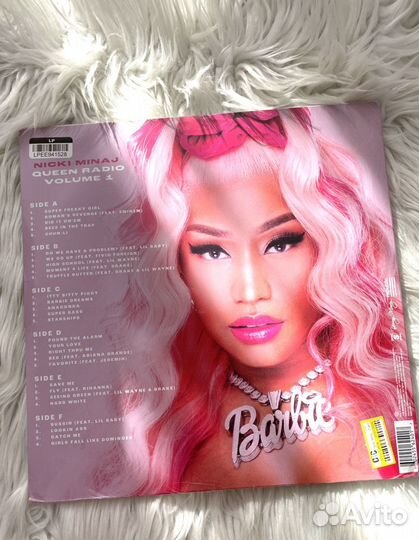 Винил Nicki Minaj – Queen Radio Volume 1 (3LP)