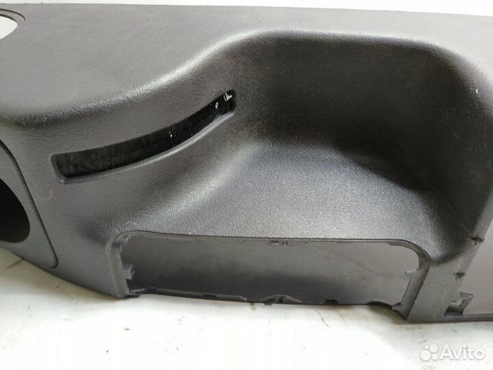 Консоль между сидений Mercedes-Benz A-Class W168