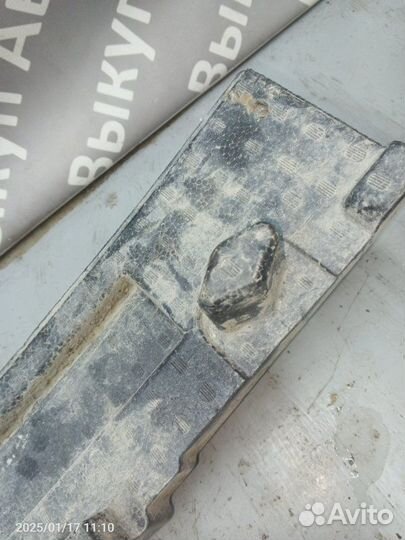 Абсорбер бампера передний Toyota Camry 2012