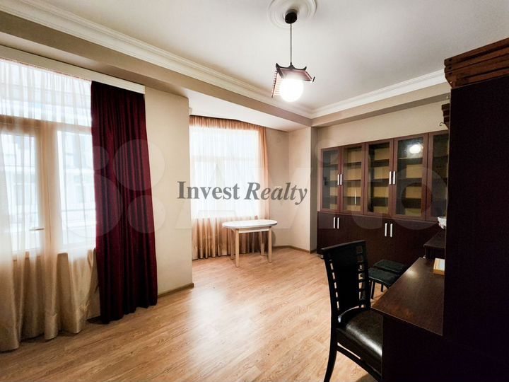 3-к. квартира, 82 м² (Грузия)
