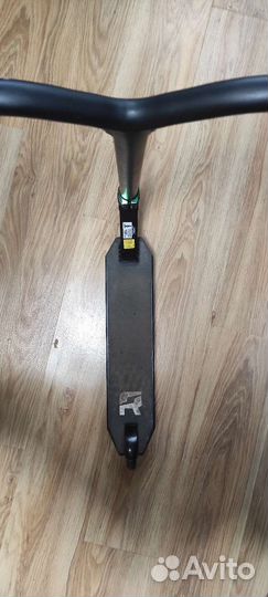 Трюковой самокат Reaction stunt