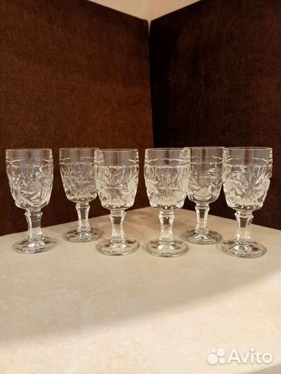 Бокалы, фужеры, стопки хрусталь