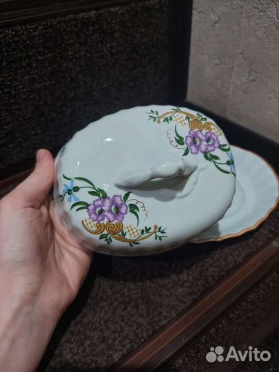 Масленка фарфоровая