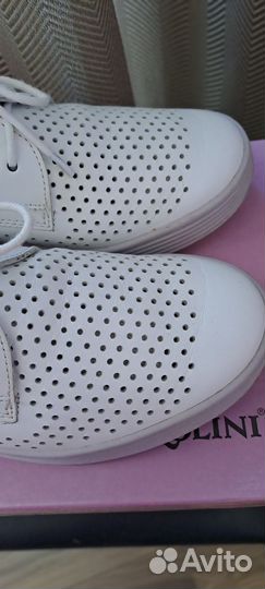 Туфли женские 37 размер белая натуральная кожа