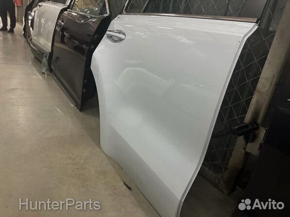 Дверь задняя правая Kia Sportage 4