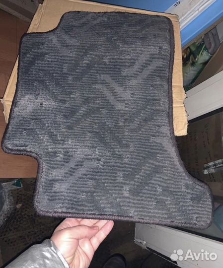 Комплект ковриков для автомобиля