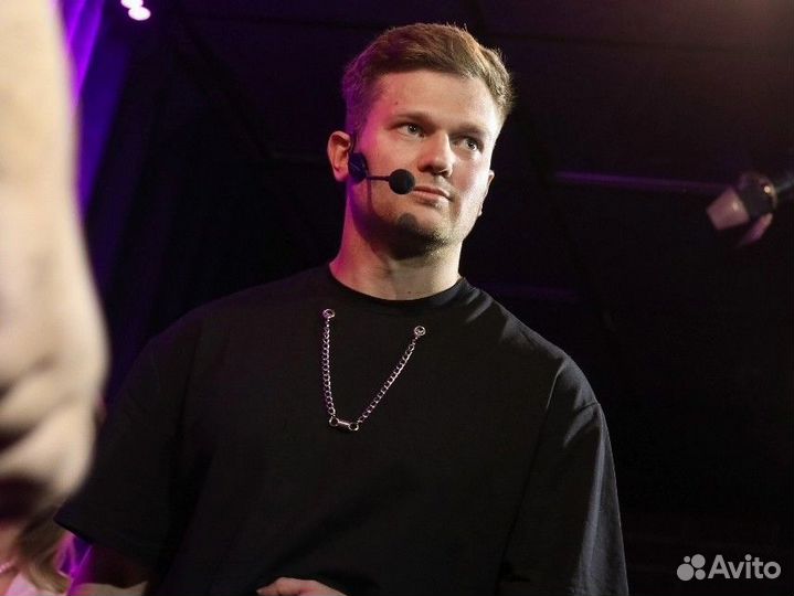 Преподаватель по юмору и комедийной импровизации