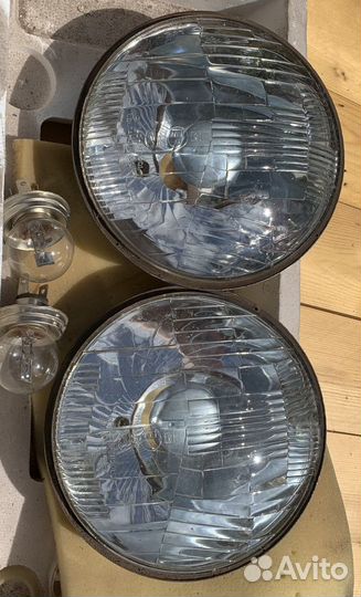 Фары 21011 СССР с лампочками оригинал