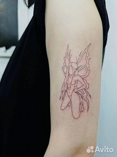 Модель на тату