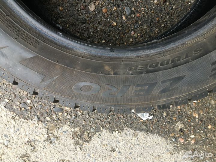 Pirelli P Zero 2.25/55 R17
