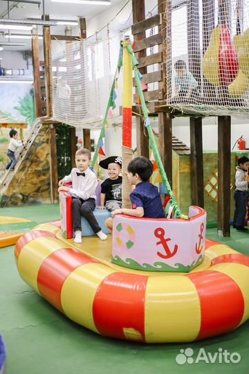 Детские праздники. Неоновое шоу в подарок