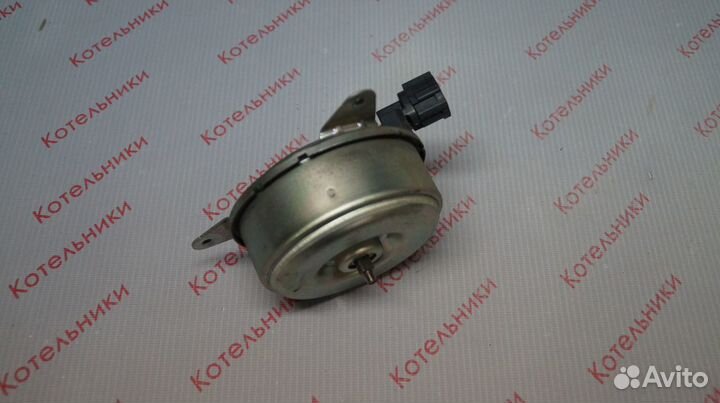 Nissan 21487-9Y000 Моторчик вентилятора