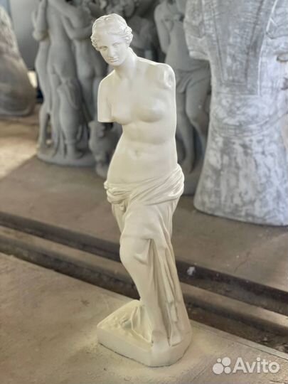 Скульптура Венера Милосская