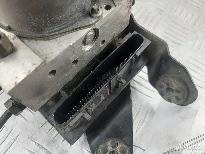 Блок ABS для Renault Megane 2 7701062137