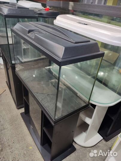 Аквариум110 л. С тумбой и с освещением