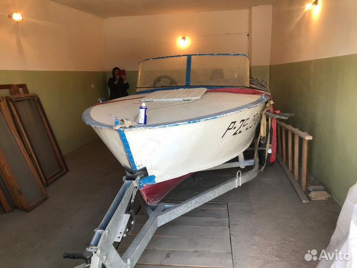 Мотор Tohatsu 30 с лодкой и прицепом