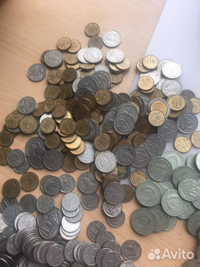 Около 2 кг монет ранней России