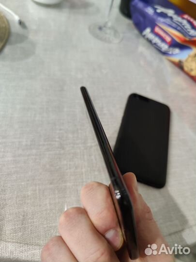 Xiaomi Mi 6, 4/64 ГБ