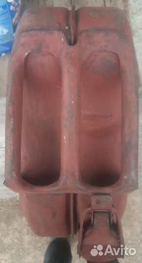 Канистры металлические 20 литров