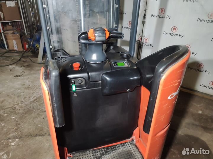 Штабелер (ричтрак) Linde L14, 2014