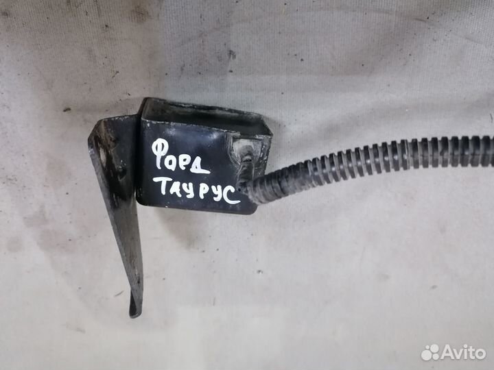 Датчик удара с проводкой Ford Taurus 2 1992-1996