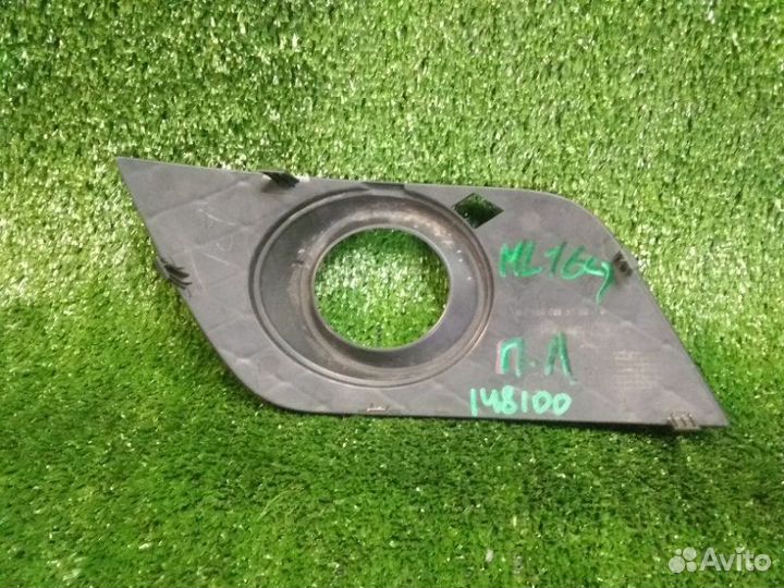 Накладка птф передняя левая Mercedes-Benz M-Class