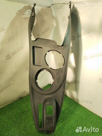 Центральная консоль Chevrolet Niva 1.7 2008
