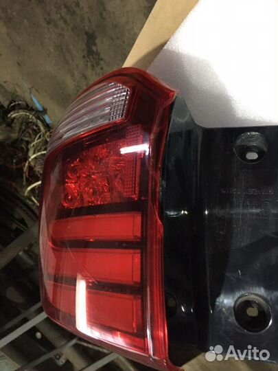 Фонарь задний mitsubishi outlander 3