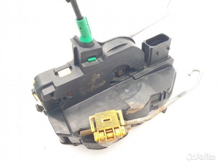 Замок двери задний левый Chevrolet Cruze 2013