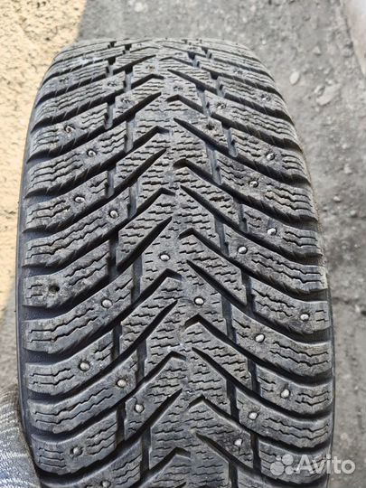 Nokian Tyres Hakkapeliitta 8 225/55 R17