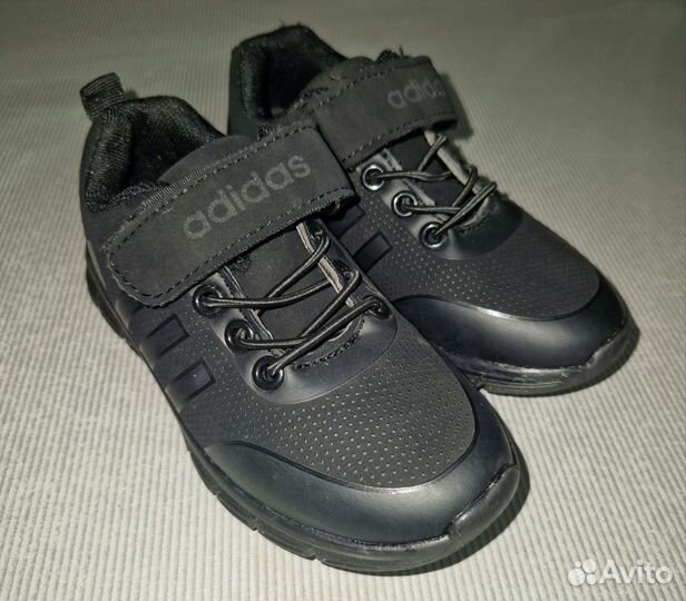 Новые кроссовки для мальчика 27