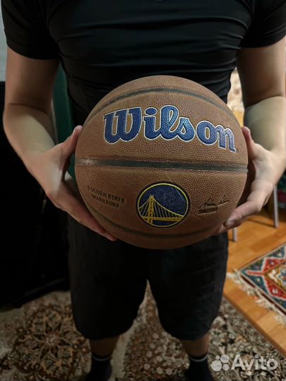 Баскетбольный мяч wilson